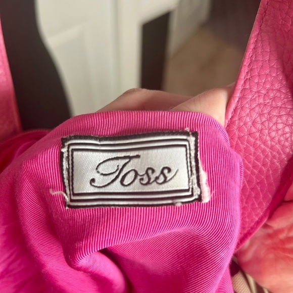 Toss Giraffe Print with Pink Faux Leather Trim and Zipper-Coated Canvas - Picture 5 of 5